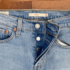 Levi's Light Blue High Rise Women's Jeans